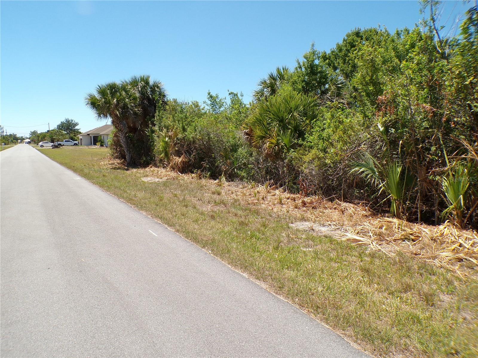 PORT CHARLOTTE SEC 072 - Land