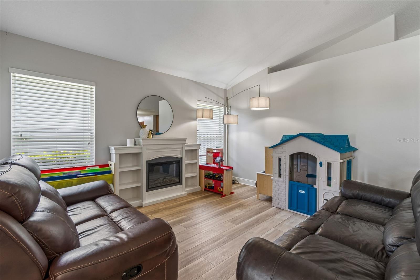 MEADOW POINTE 03 PRCL DD & Y - Residential