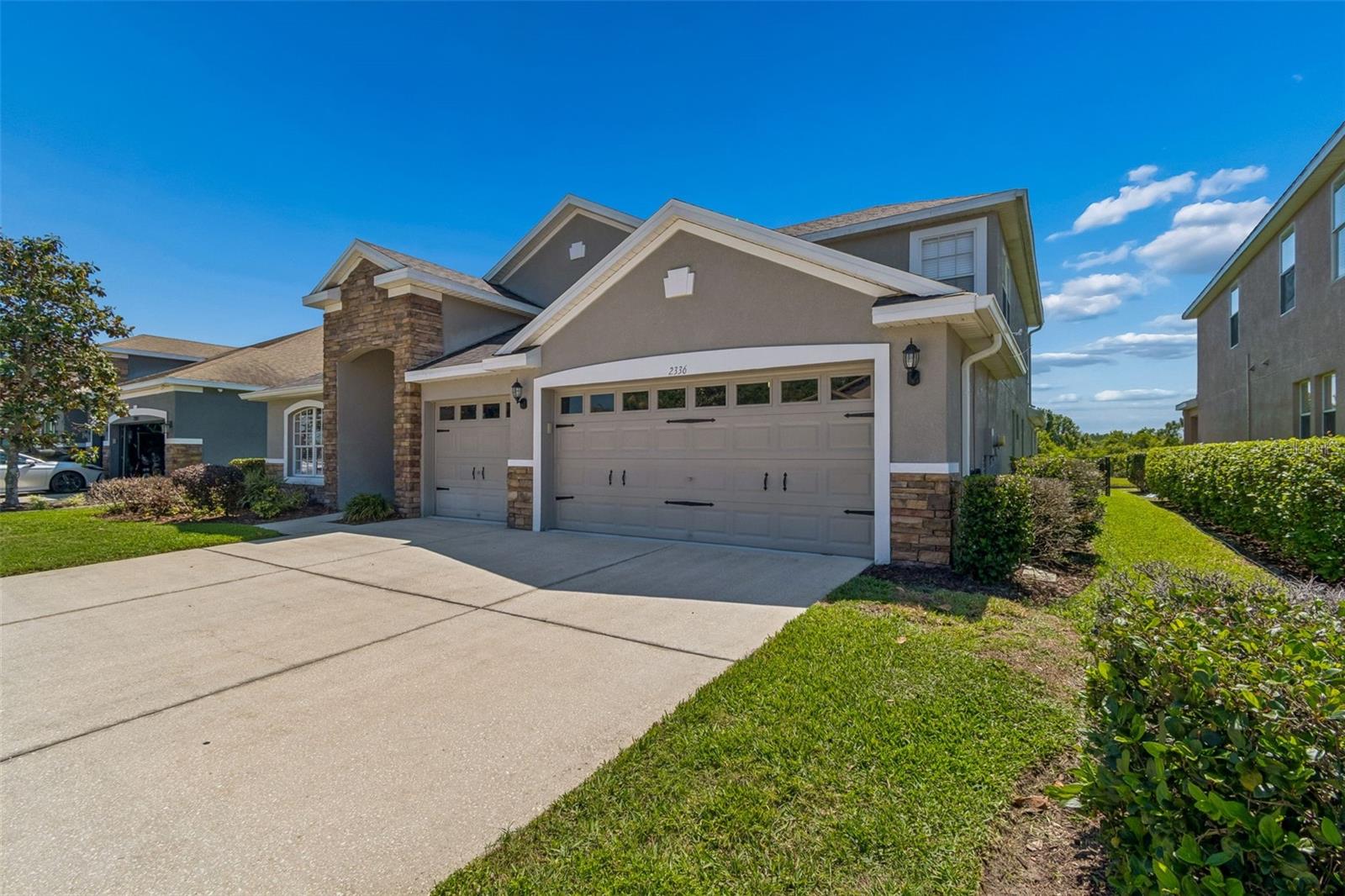 2336 NESSLEWOOD DRIVE