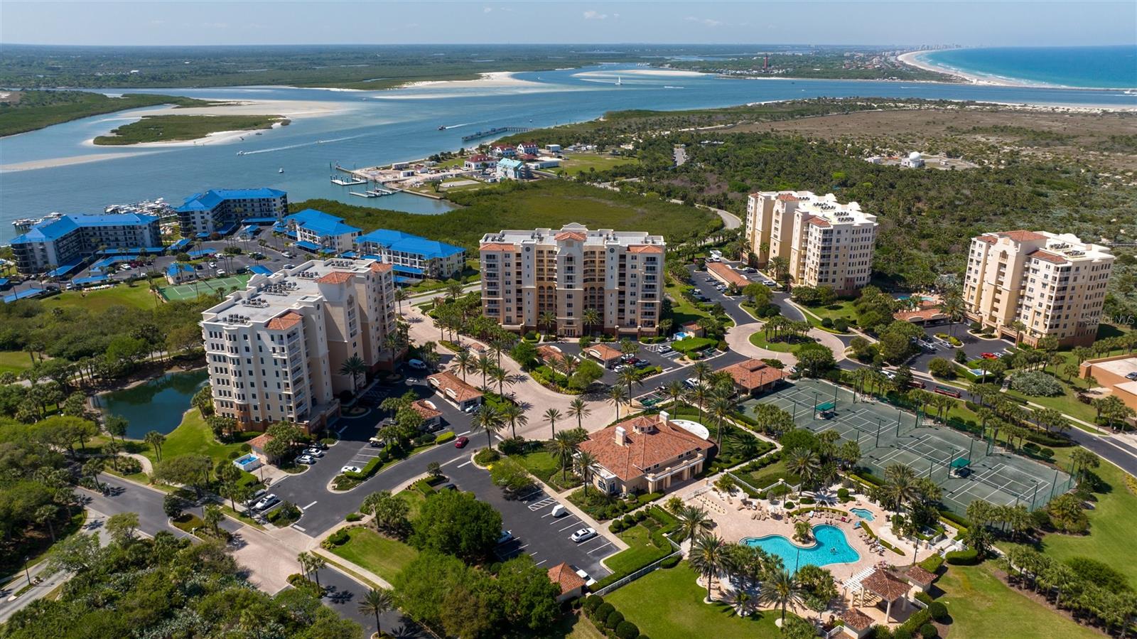 Palms At Minorca Ph 01 Condo - Residential