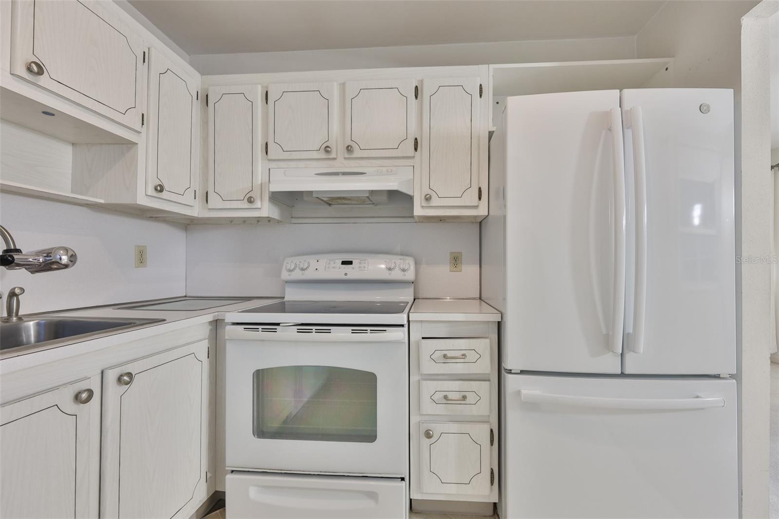 BEDFORD G CONDOMINIUM - Residential