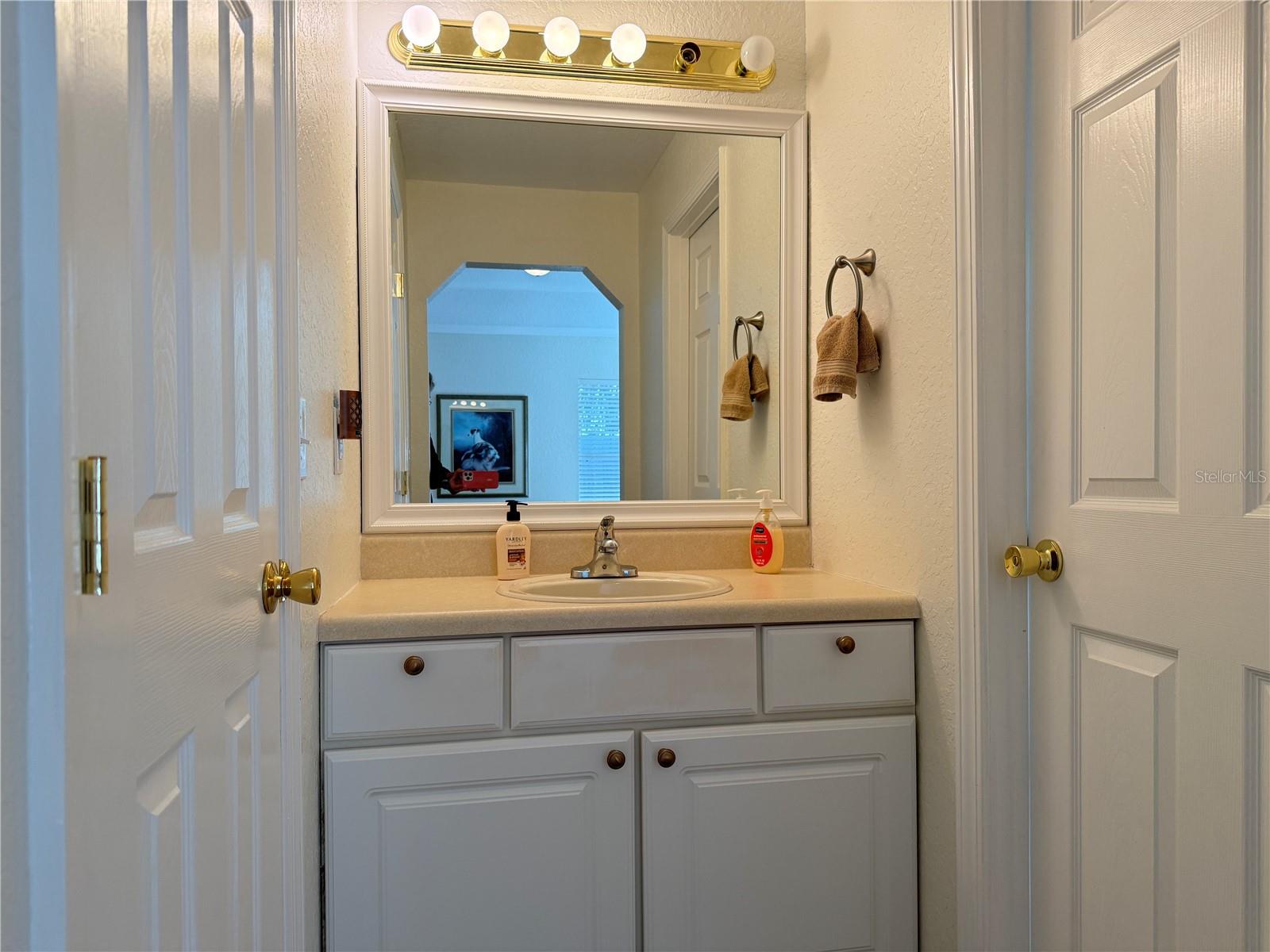 OCALA PARK ESTATE - Residential