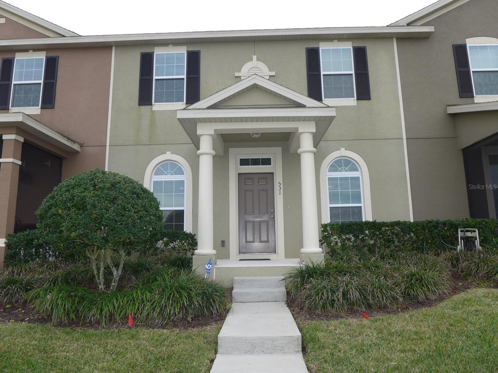 GROVELAND WATERSIDE POINTE PH 01 - Residential Lease