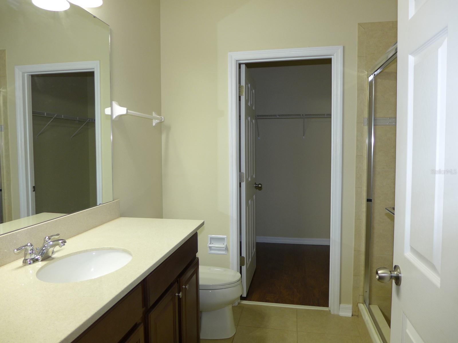 GROVELAND WATERSIDE POINTE PH 01 - Residential Lease