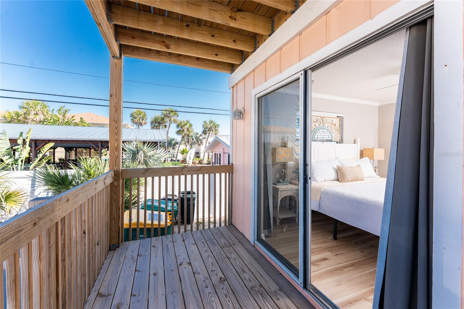DEVINES TURTLE BAY - Residential Lease