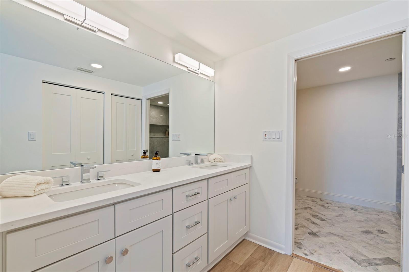 ULTIMAR ONE CONDO - Residential