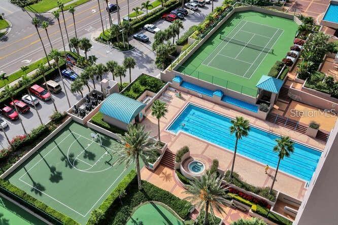 ULTIMAR ONE CONDO - Residential