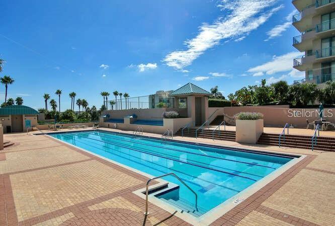 ULTIMAR ONE CONDO - Residential