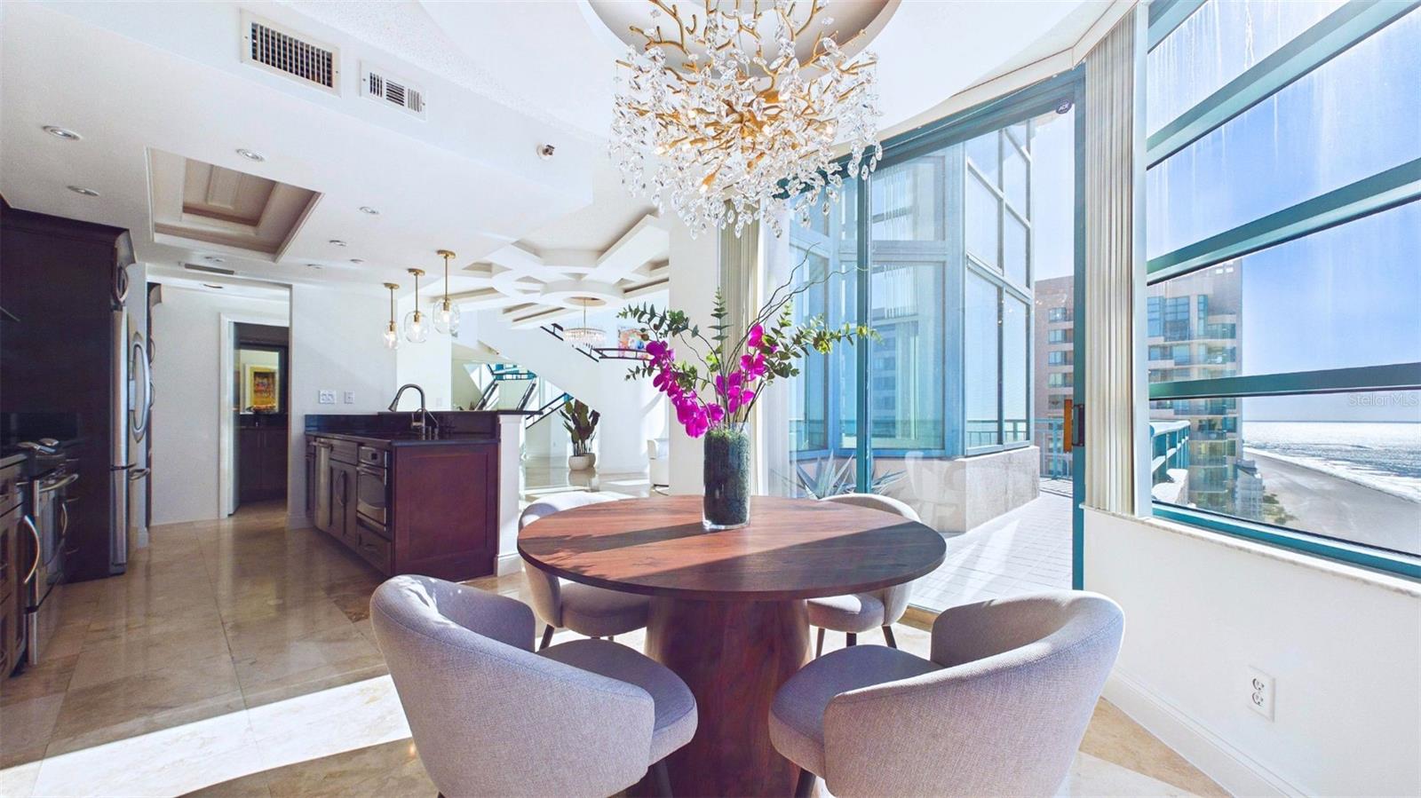 ULTIMAR ONE CONDO - Residential