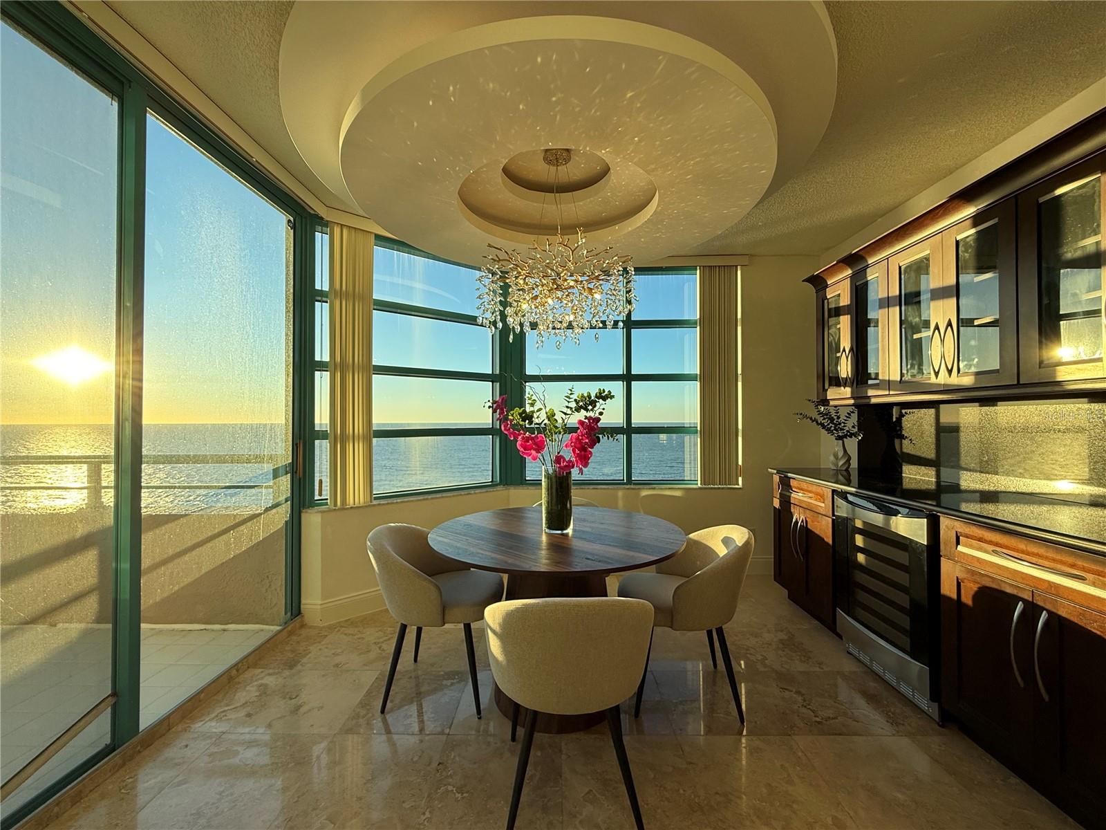 ULTIMAR ONE CONDO - Residential