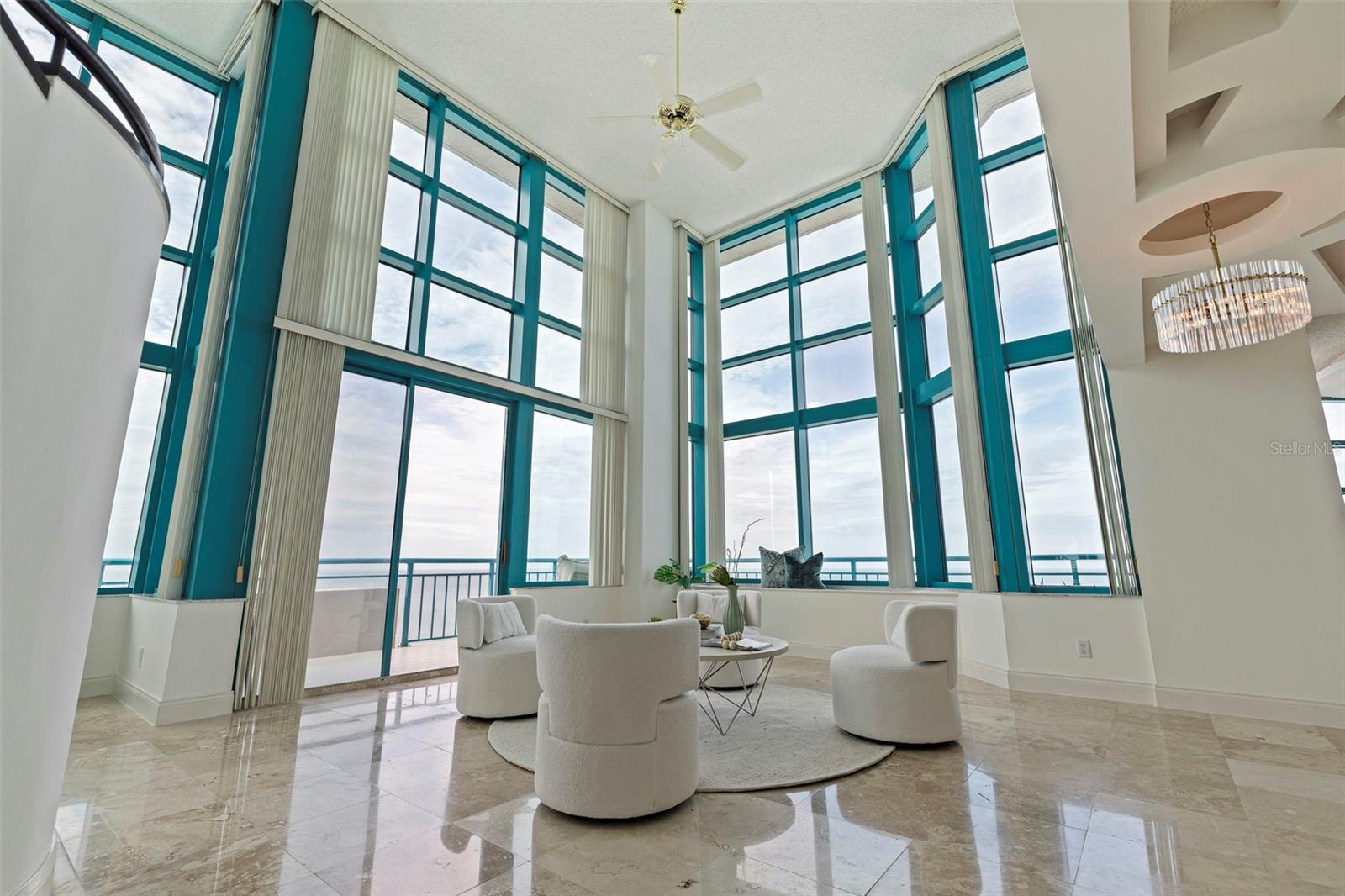 ULTIMAR ONE CONDO - Residential