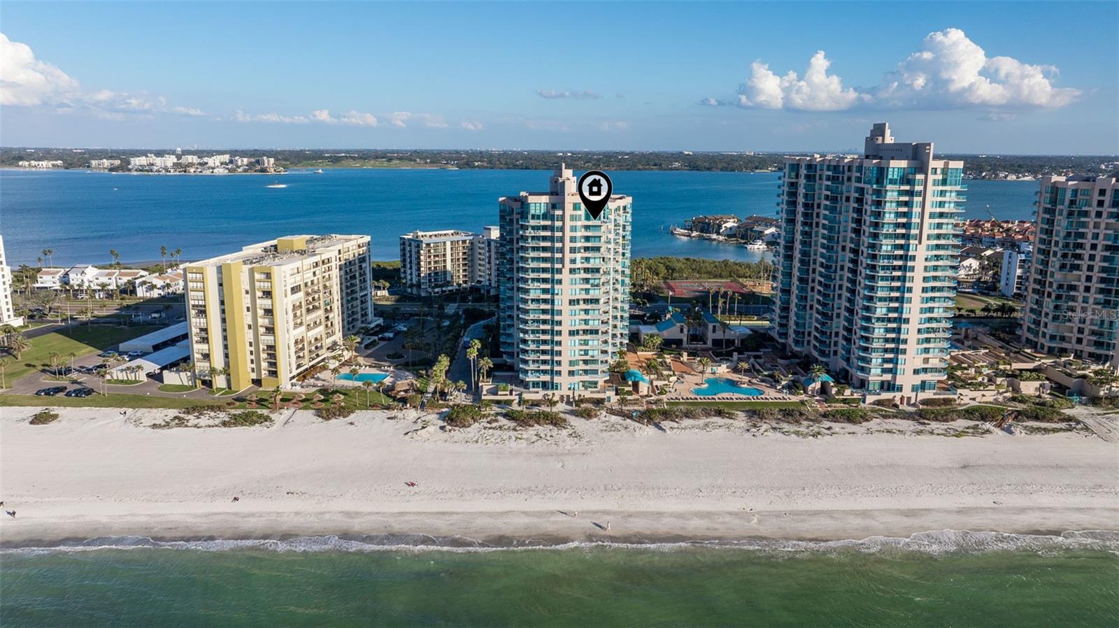 ULTIMAR ONE CONDO - Residential