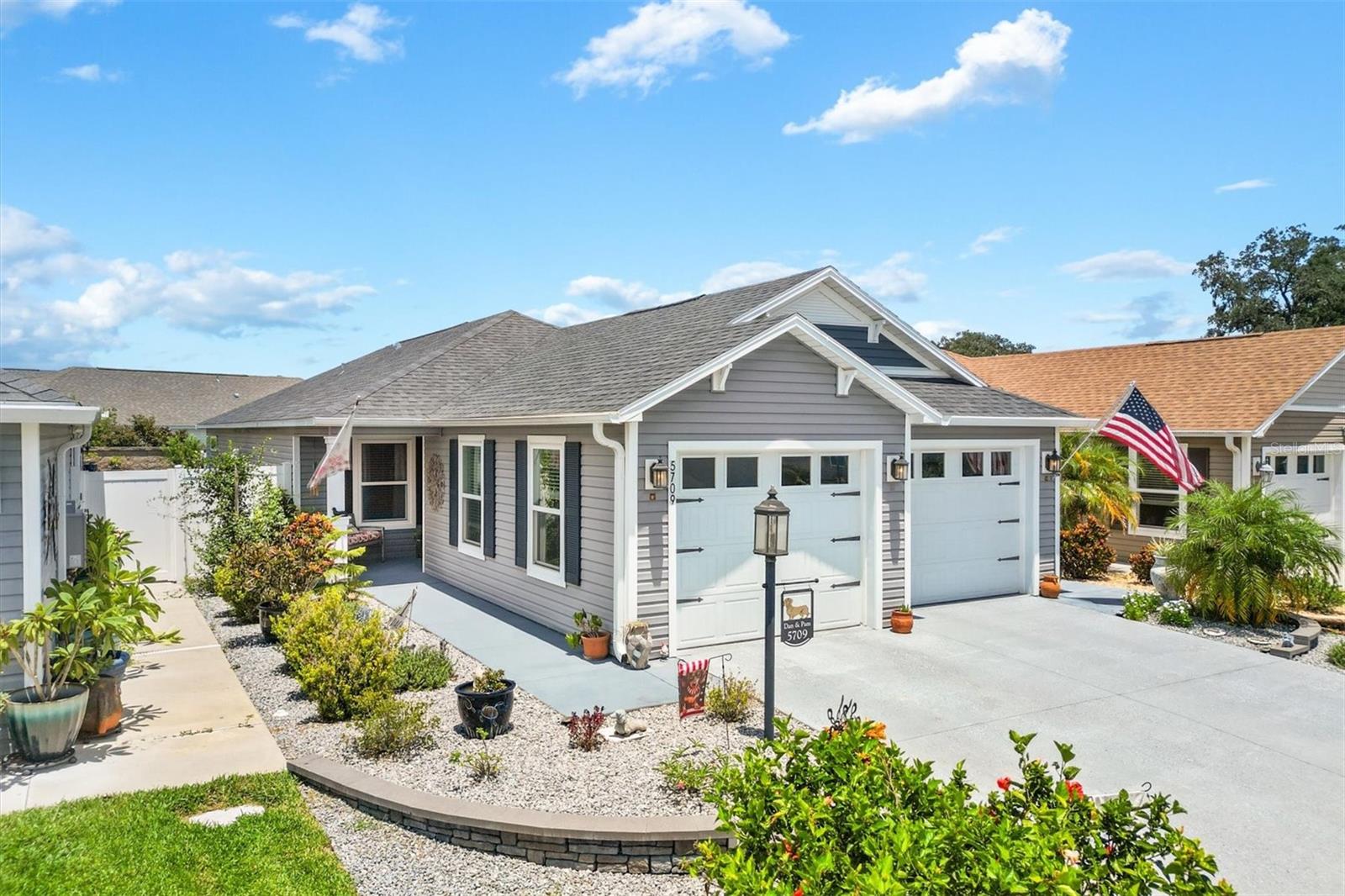 SOUTHERN OAKS TAYLOR VILLAS - Residential