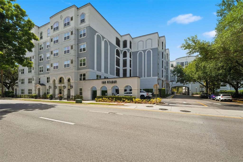 Photo of 202 E South Street #3036, Orlando, FL 32801 (MLS # O6426108)