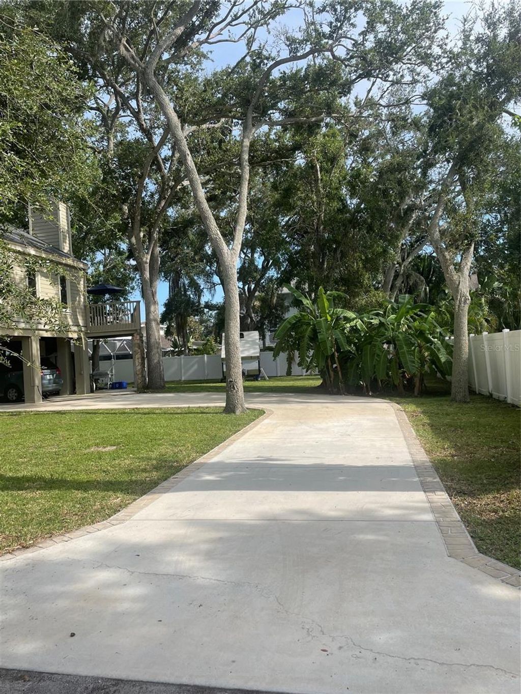 Photo of 13150 72nd Terrace, Seminole, FL 33776 (MLS # TB8421728)