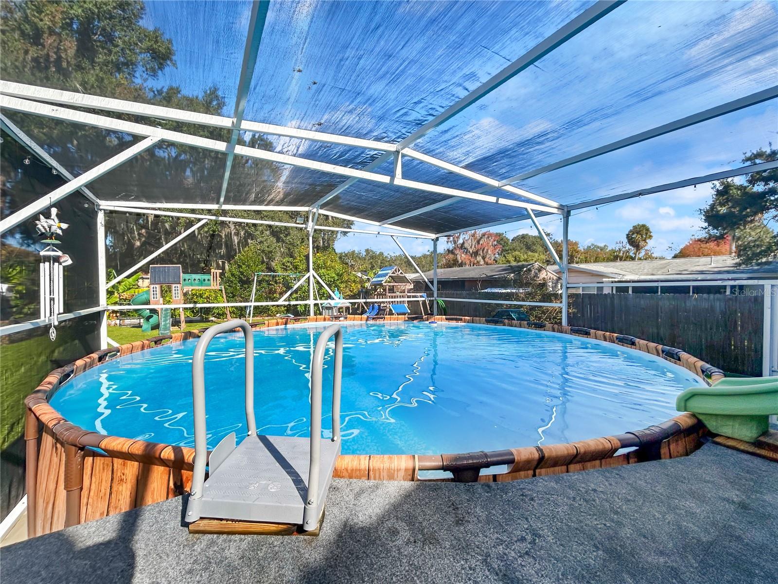 TAVARES LAKEWOOD PARK - Residential