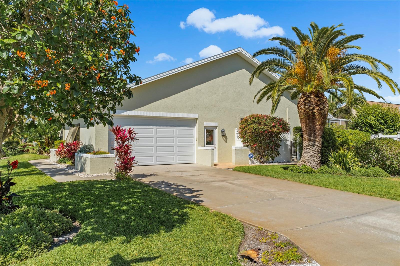725 MONTE CRISTO BOULEVARD