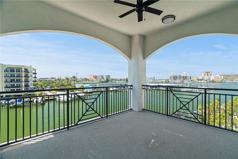 211 DOLPHIN POINT 202 CLEARWATER BEACH FL 33767