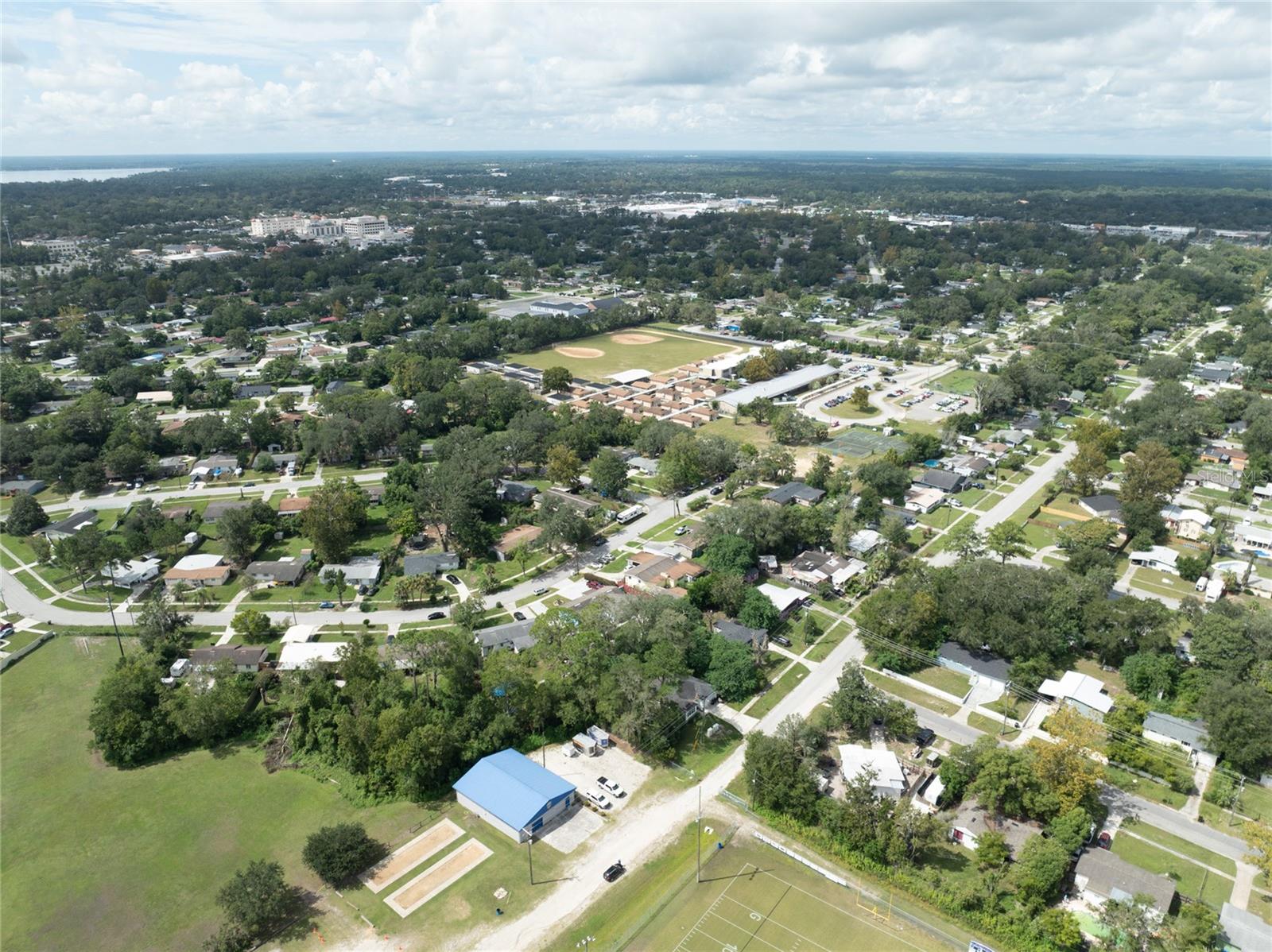 WOODSIDE DRIVE