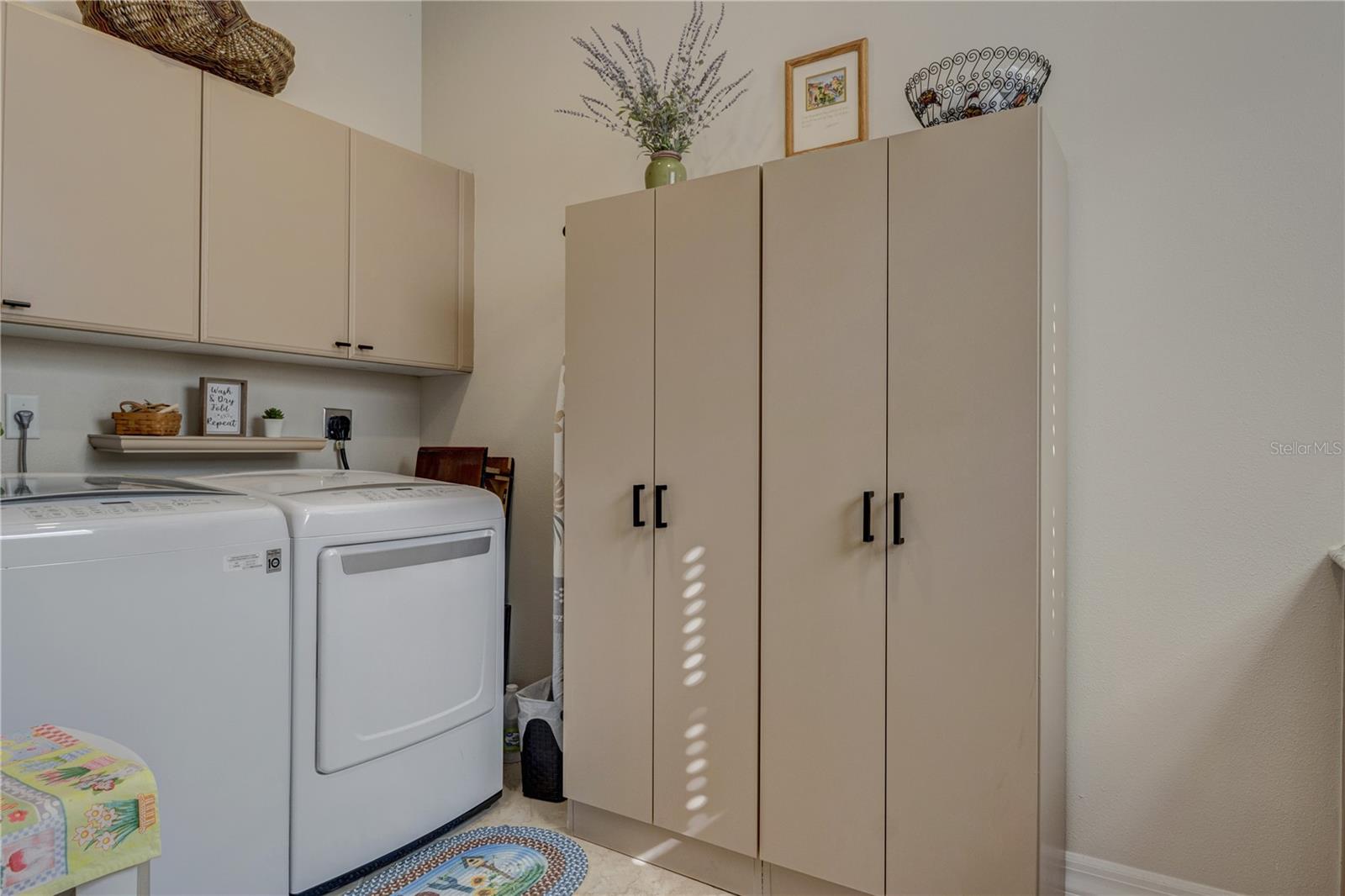 TALON BAY - Residential