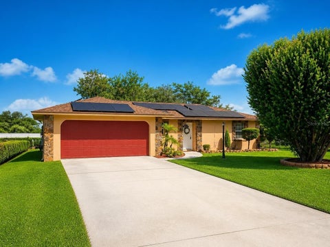 Photo of 2074 W Hibiscus Road, Avon Park, FL 33825 (MLS # A4710324)