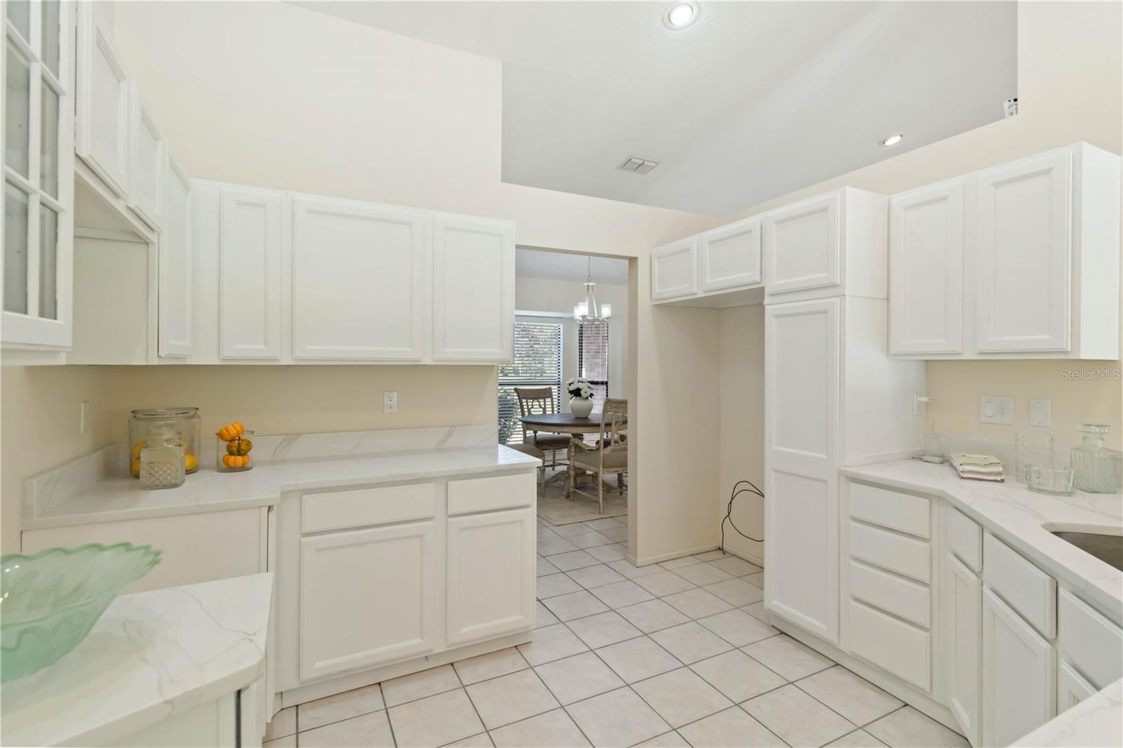 WOODLAWN LAKES FIRST ADD - Residential