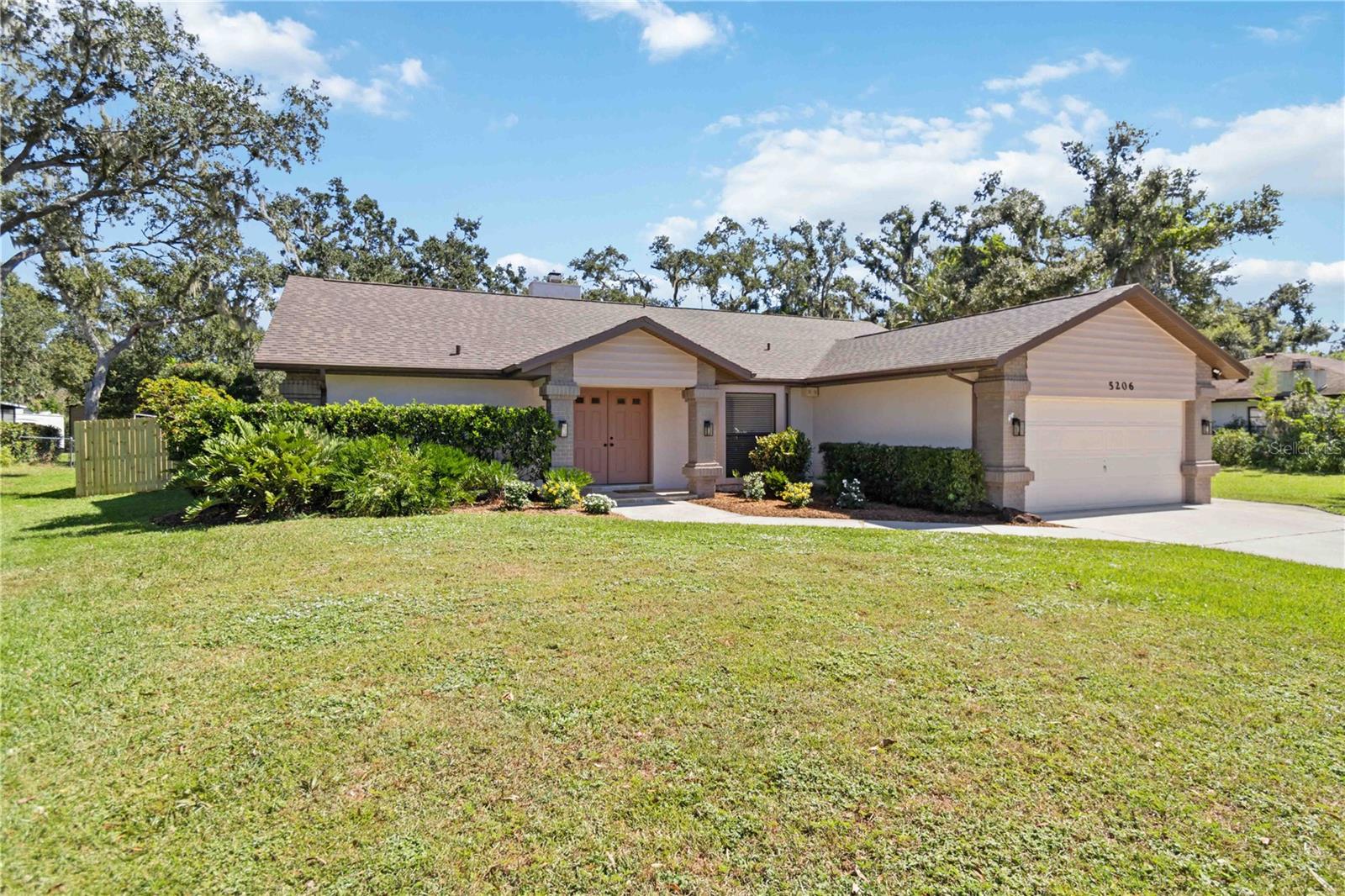 WOODLAWN LAKES FIRST ADD - Residential