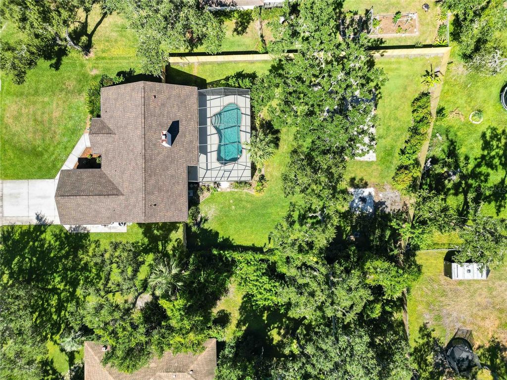 Photo of 5206 Woodlawn Circle E, Palmetto, FL 34221 (MLS # A4668428)