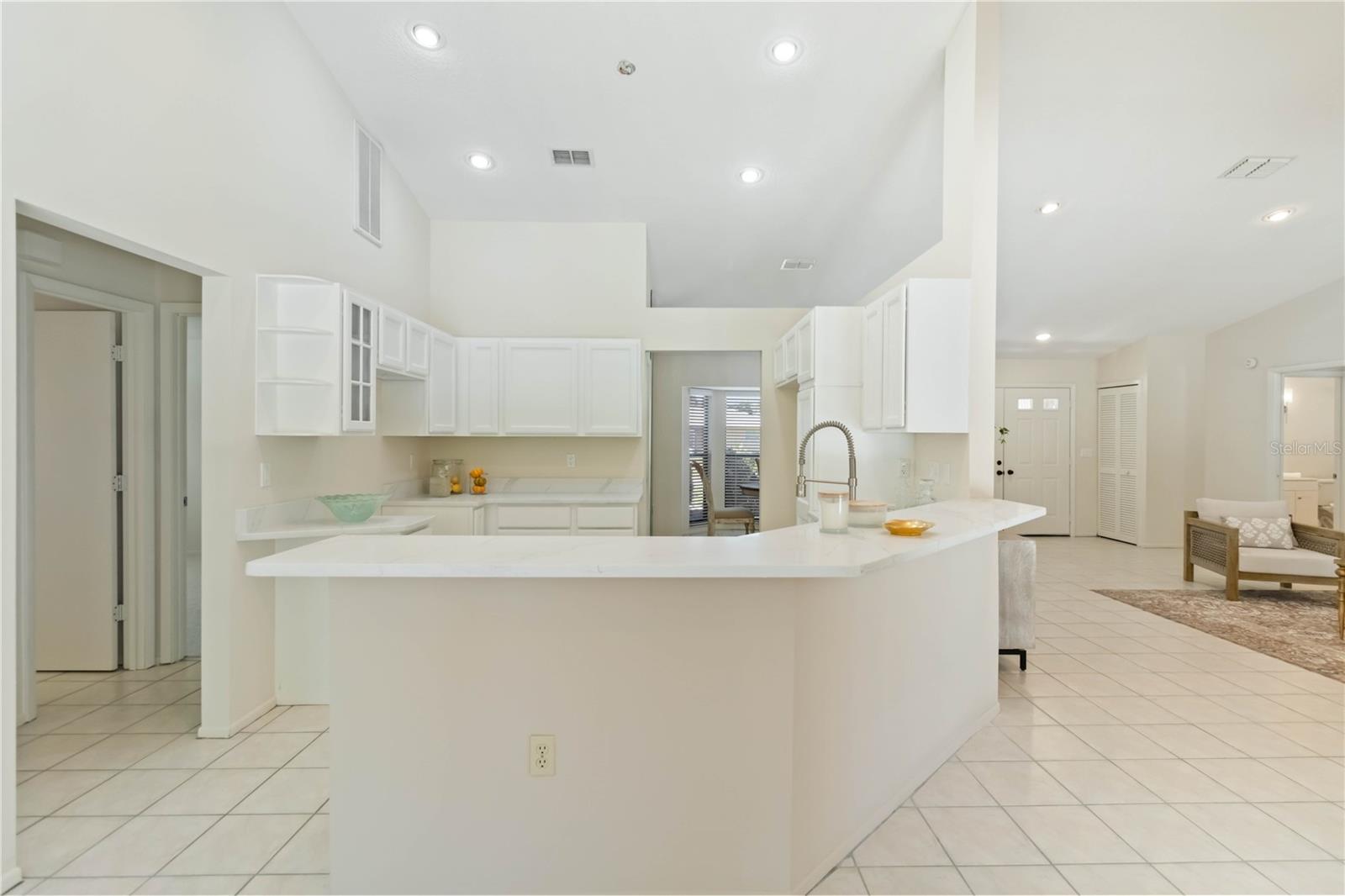 WOODLAWN LAKES FIRST ADD - Residential