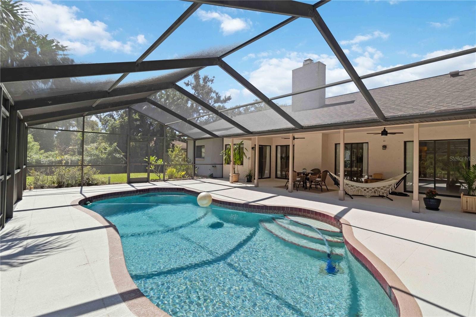 WOODLAWN LAKES FIRST ADD - Residential