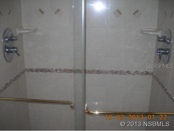 Horizons Condo - Residential