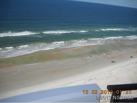 Horizons Condo - Residential