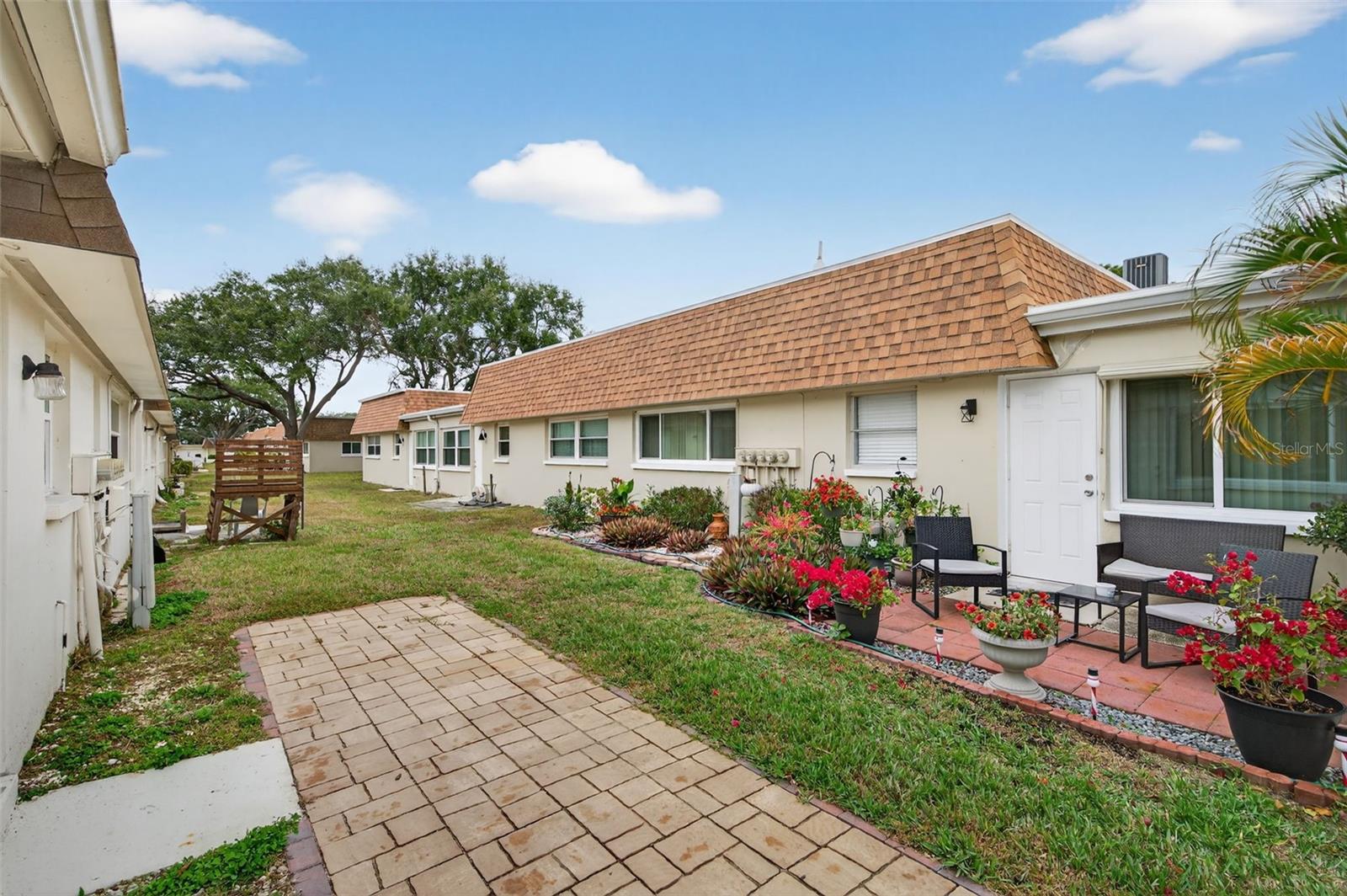 VENDOME VILLAGE - Residential