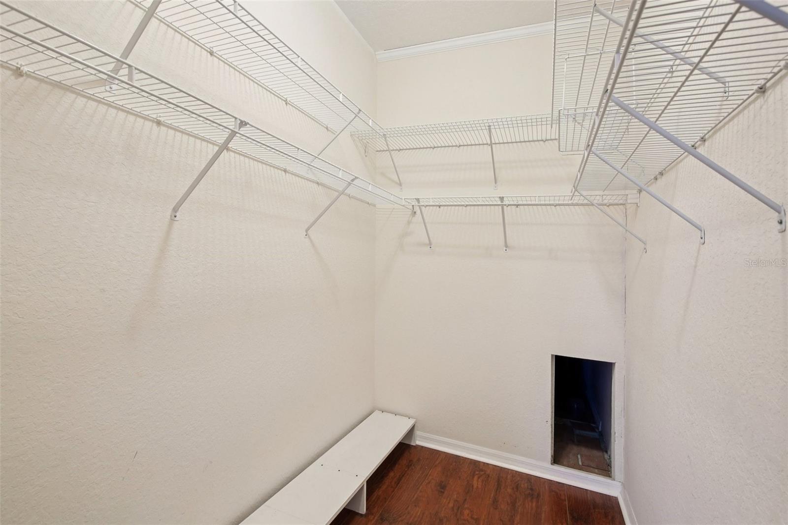 HUDSON BEACH ESTATES - Residential