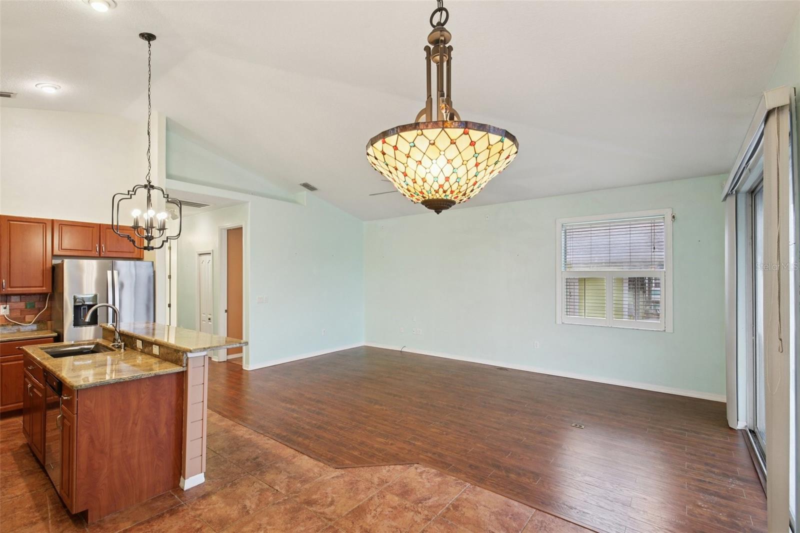 HUDSON BEACH ESTATES - Residential