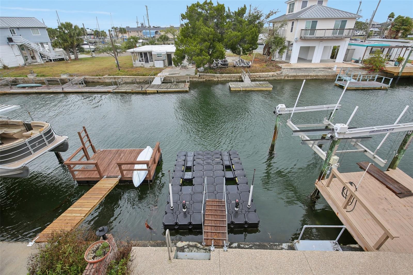 HUDSON BEACH ESTATES - Residential