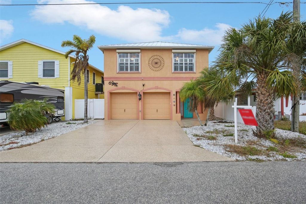 Photo of 6333 Lonnie Lee Ln, Hudson, FL 34667 (MLS # TB8464017)