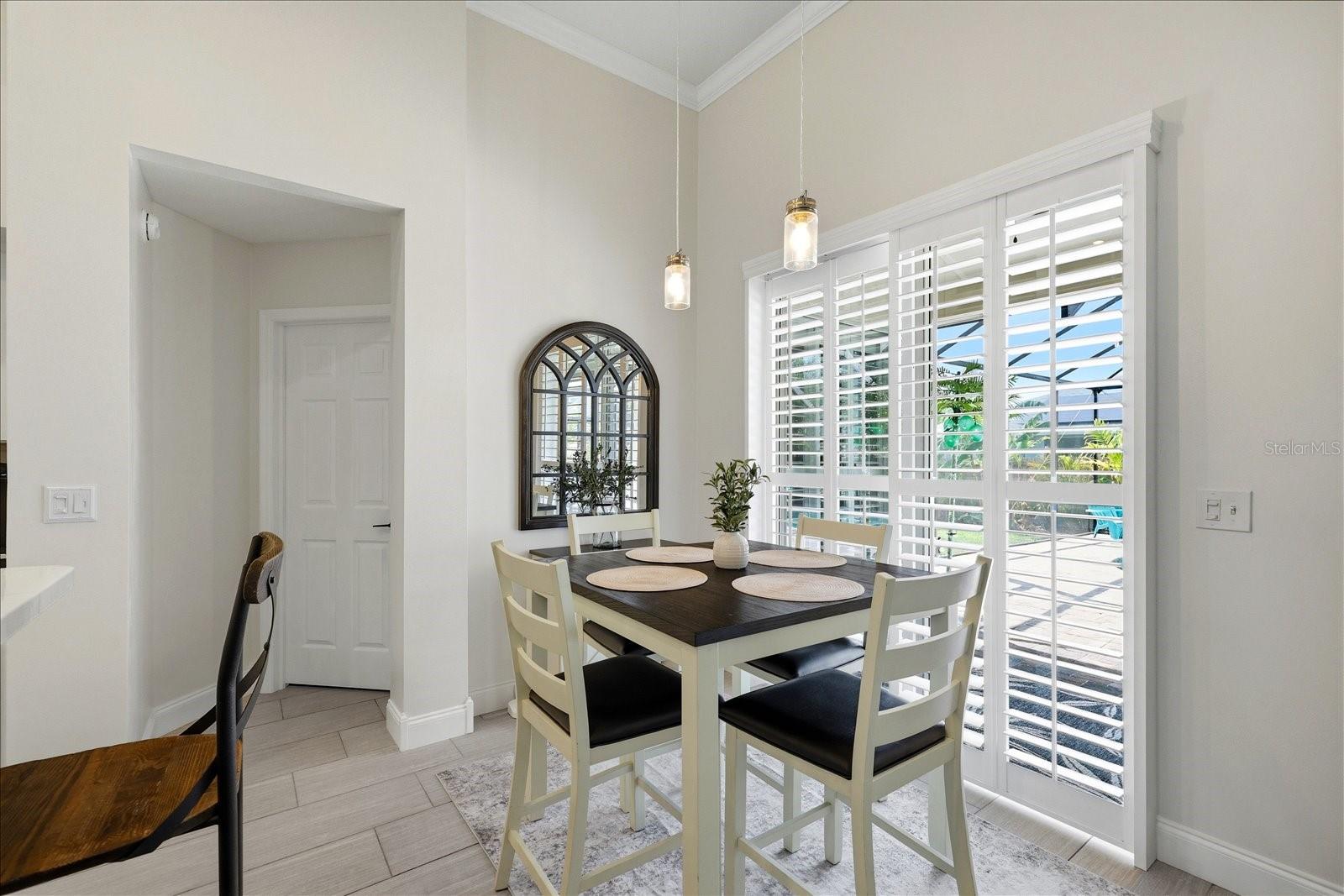 MEADOW POINTE - Residential