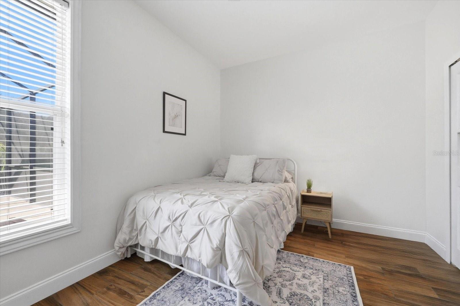 MEADOW POINTE - Residential