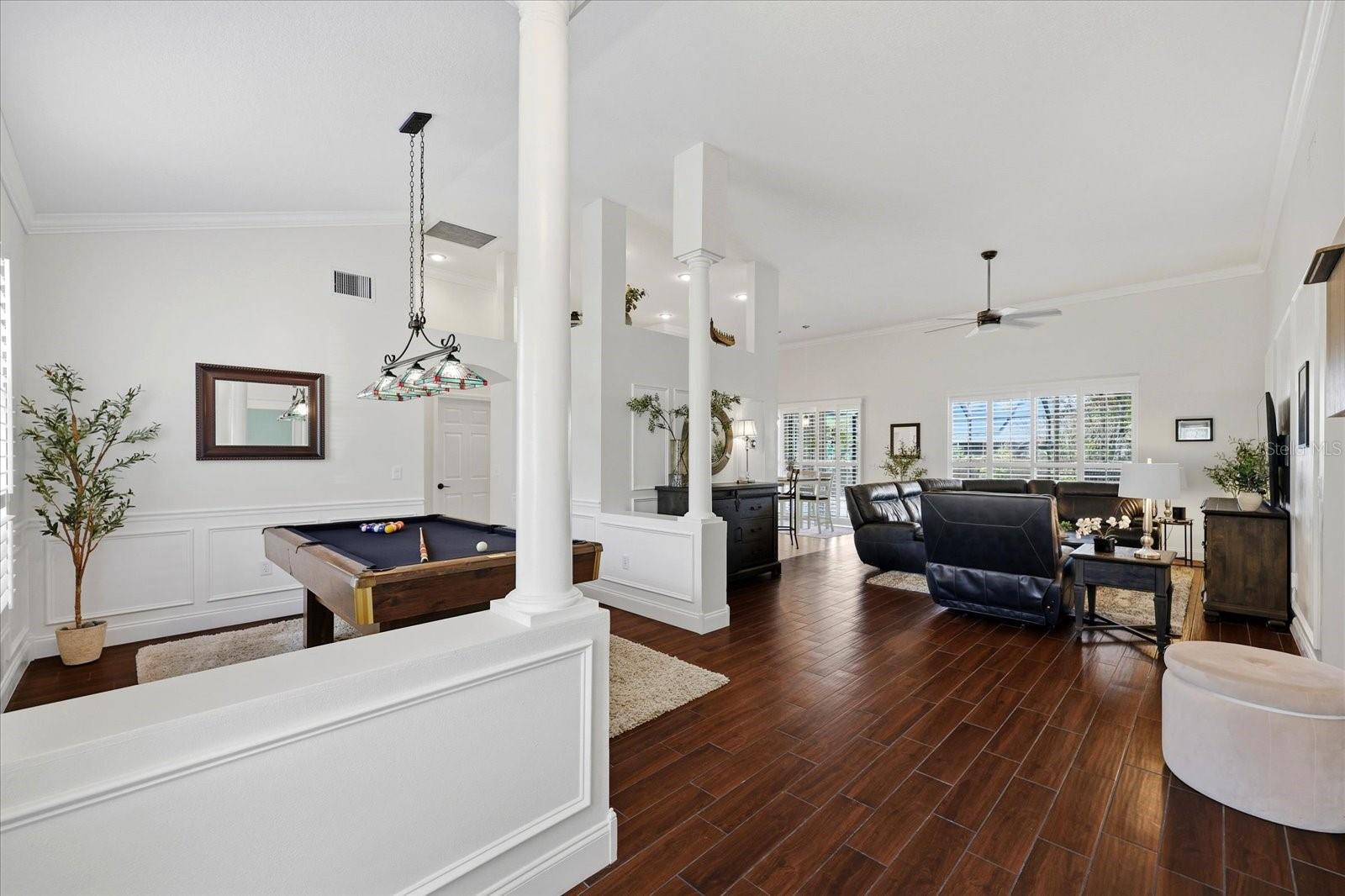 MEADOW POINTE - Residential