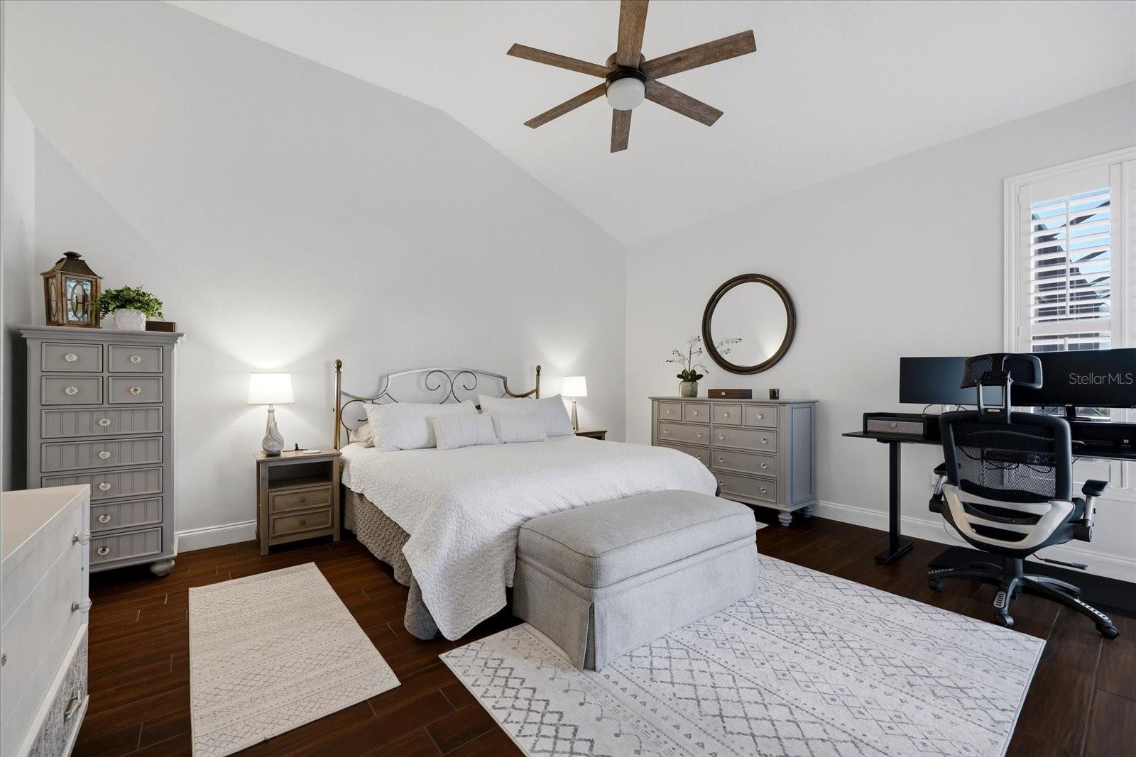 MEADOW POINTE - Residential