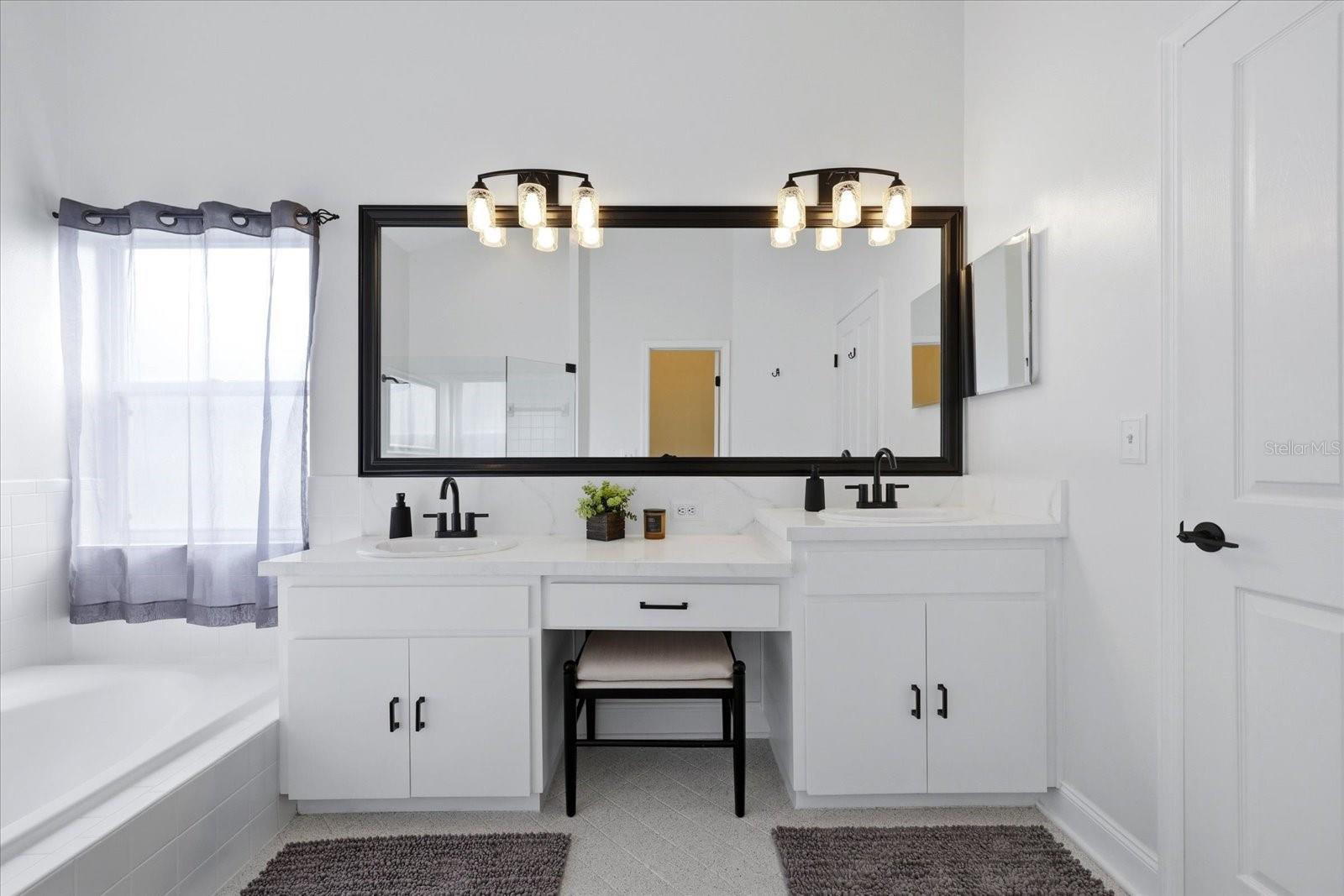 MEADOW POINTE - Residential