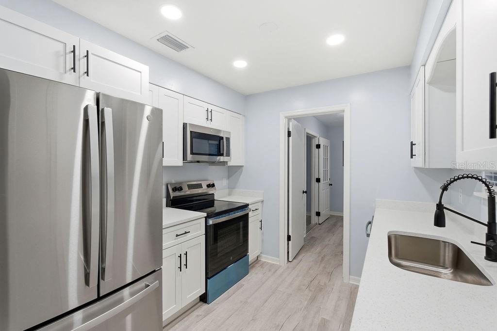 ALACHUA HILLS - Residential