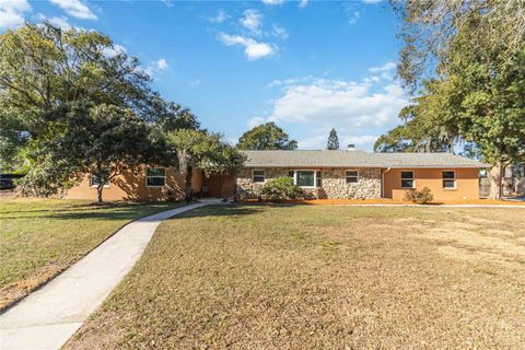 Photo of 924 Wald Road, Orlando, FL 32806 (MLS # O6379182)