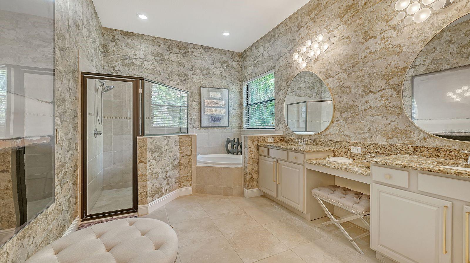 LEGENDS BAY - Residential