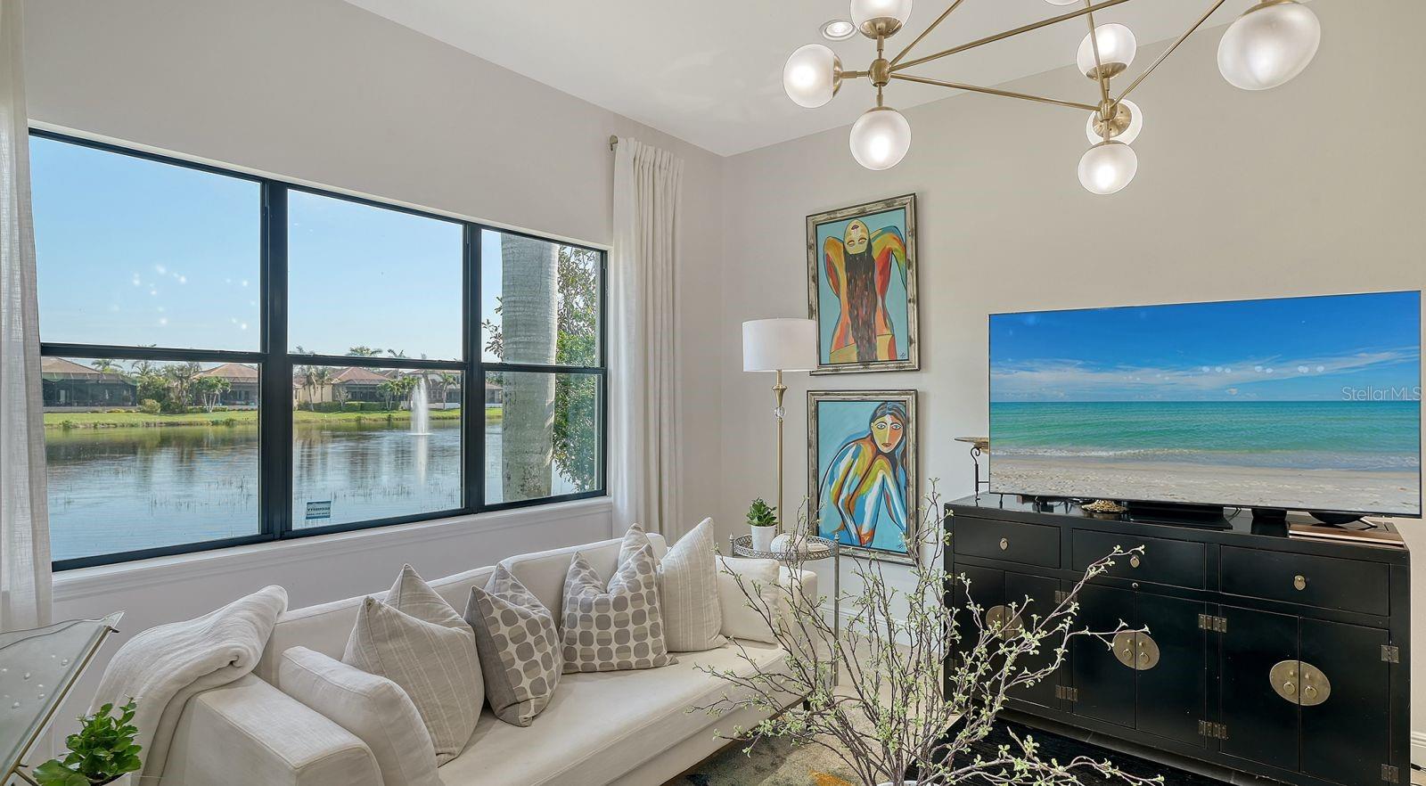 LEGENDS BAY - Residential