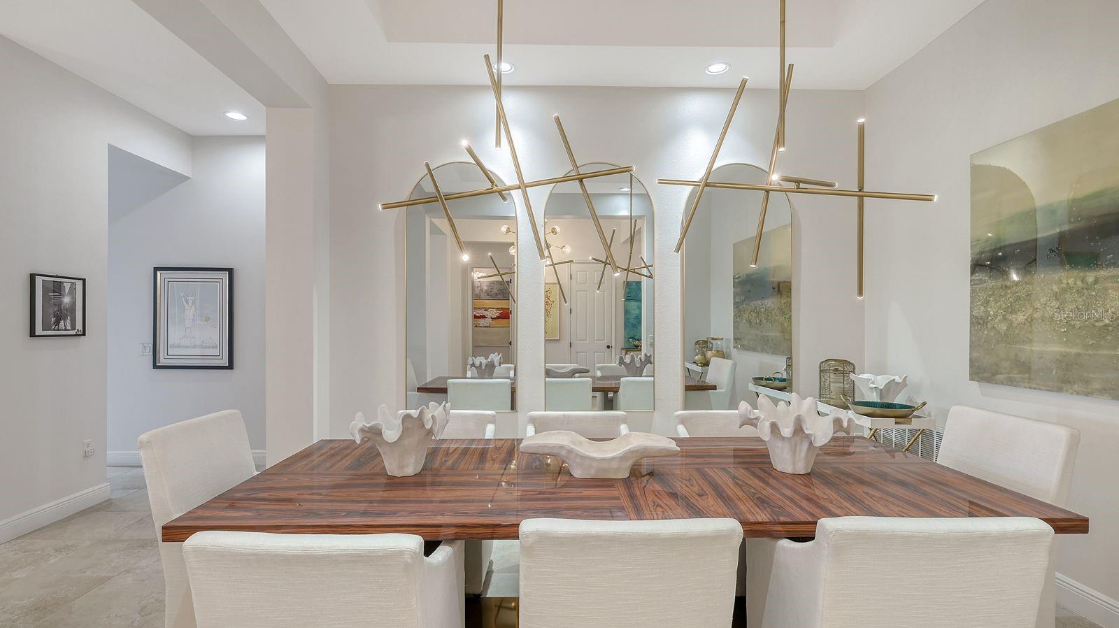 LEGENDS BAY - Residential