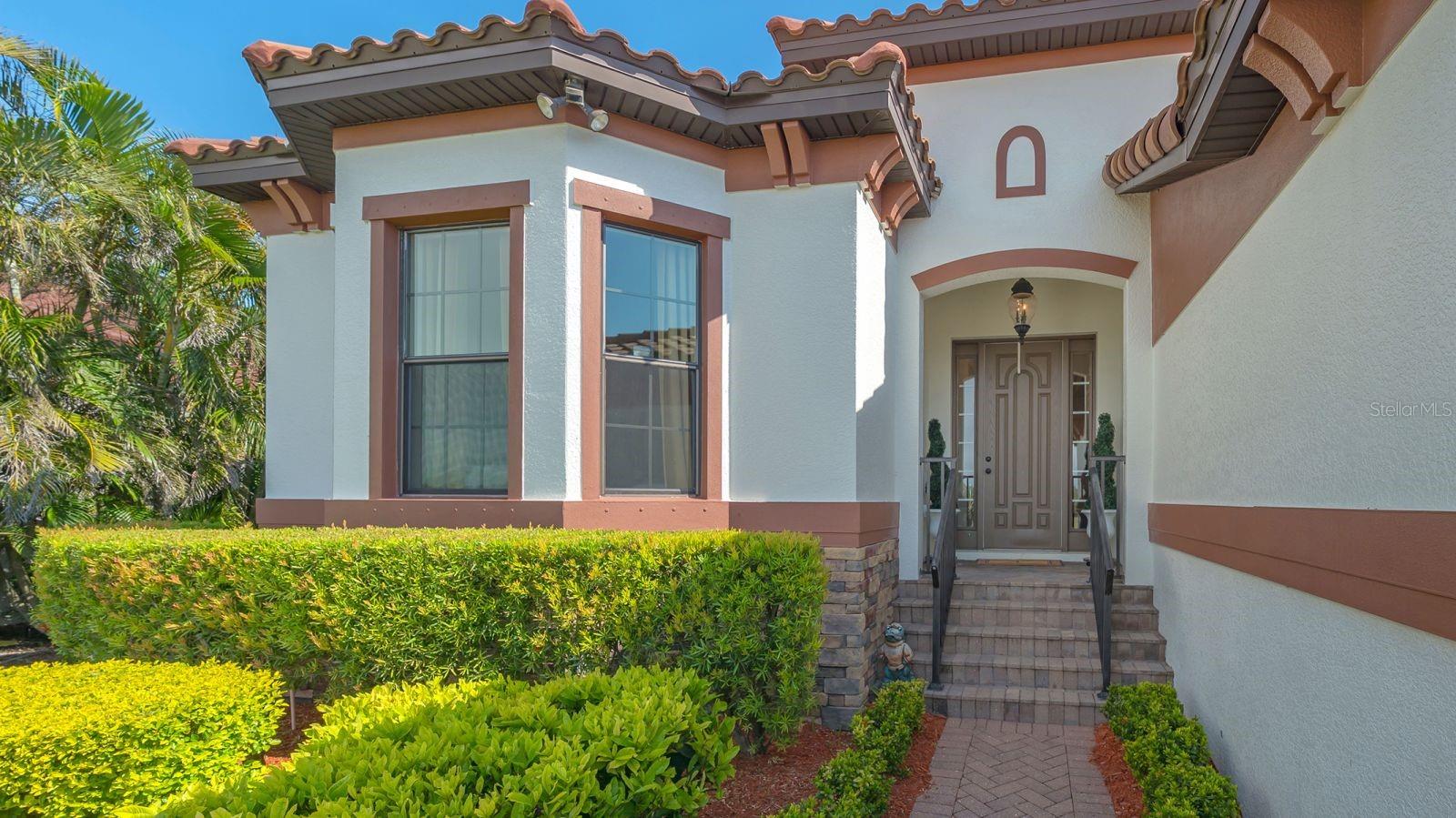 LEGENDS BAY - Residential