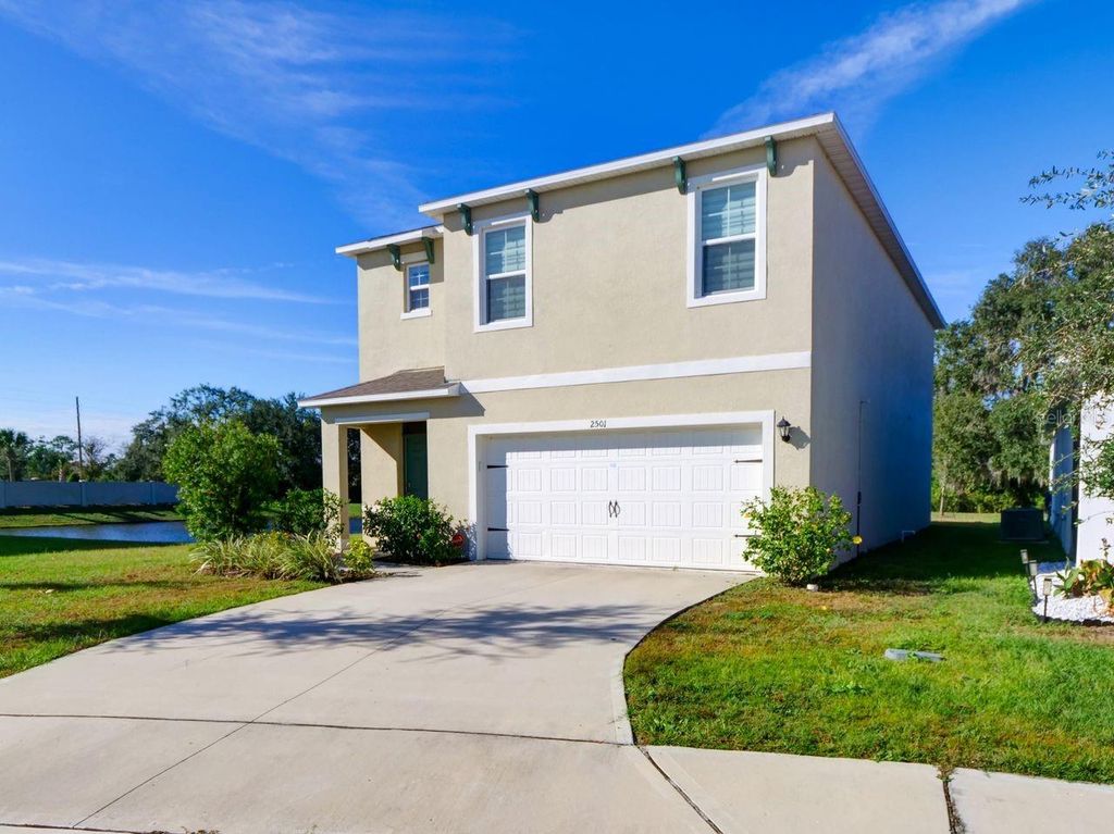 Photo of 2501 Ribbon Fall Avenue, Davenport, FL 33837 (MLS # O6366412)