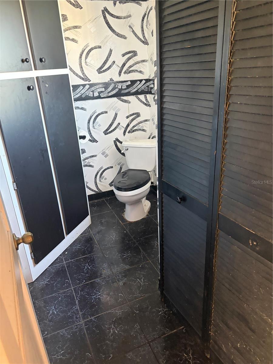 6838 S ATLANTIC AVENUE